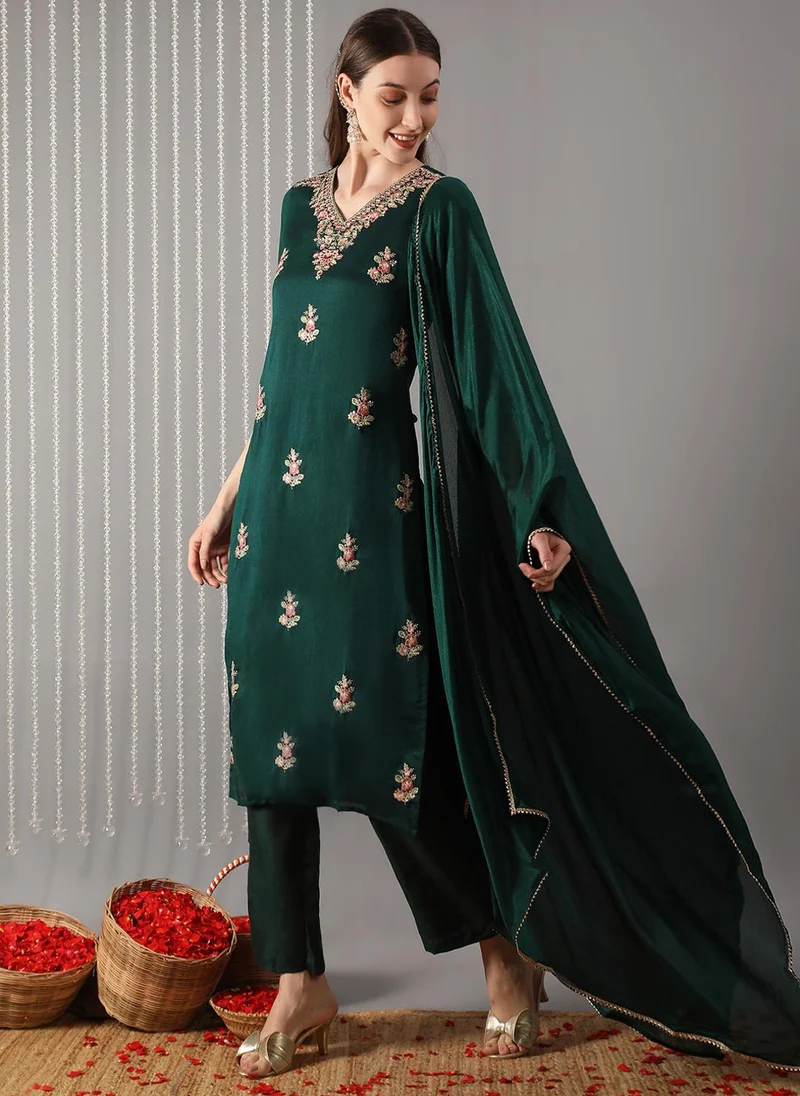 globus Globus Women Green V-Neck Sequin Floral Embroidered Detail Straight Kurta With Pants & Gotta Patti Dupatta Festive Set